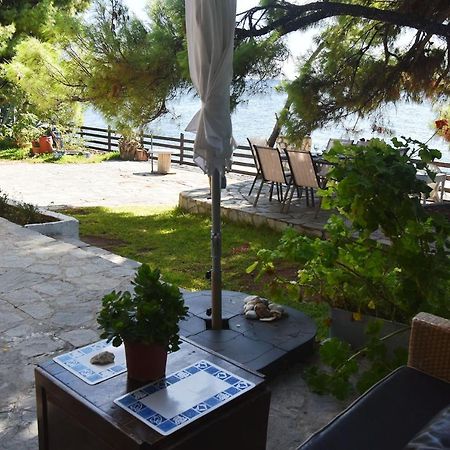 Barlee Beach Front House, Metamorfosi Luaran gambar