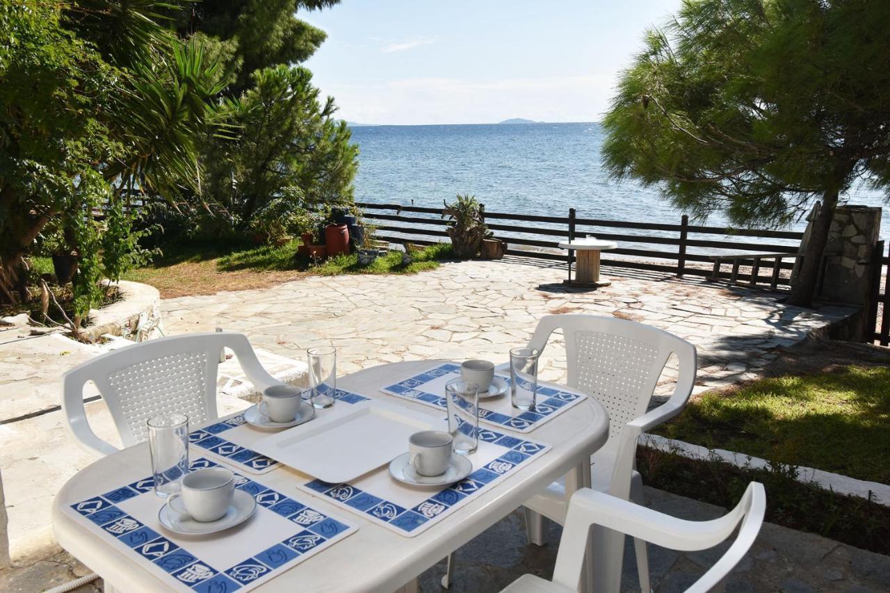 Barlee Beach Front House, Metamorfosi Luaran gambar
