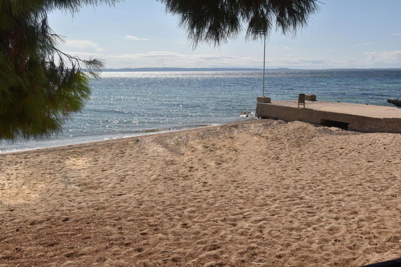 Barlee Beach Front House, Metamorfosi Luaran gambar